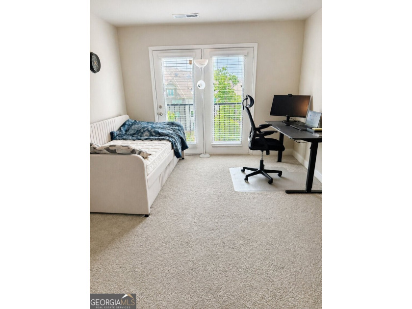 Experience modern luxury and effortless living at 2235 Manor - photo 37