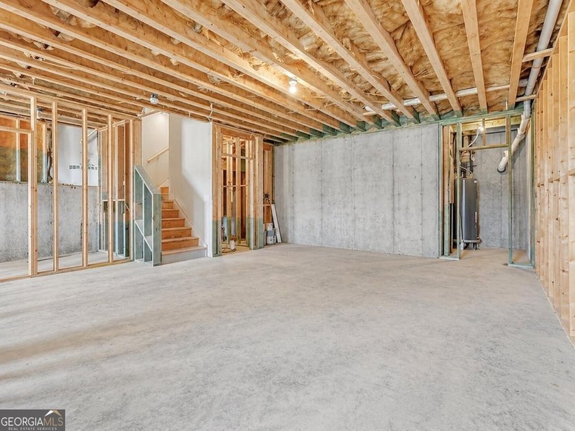 Experience modern luxury and effortless living at 2235 Manor - photo 41