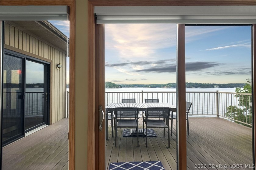 Experience the rare opportunity to own a stand-alone villa in - photo 5