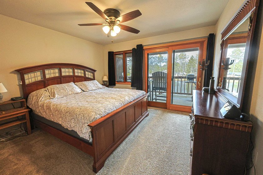 Condo MLS #50323380. Welcome to your perfect riverside retreat - photo 12