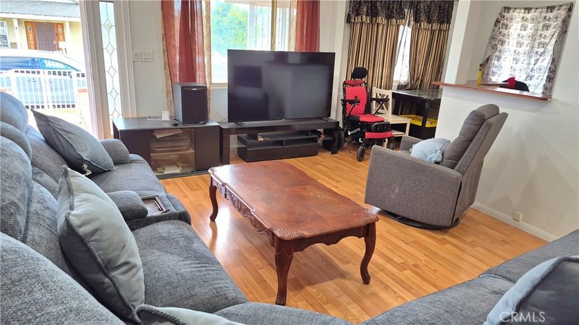3 bedrooms 2 baths home in a nice area of the west side of Long - photo 17