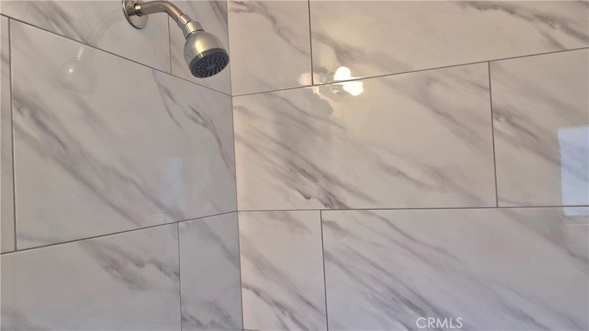 3 bedrooms 2 baths home in a nice area of the west side of Long - photo 25