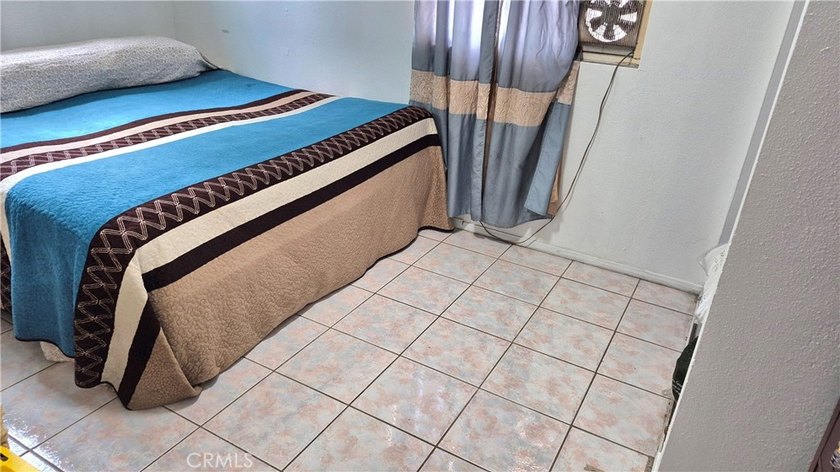 3 bedrooms 2 baths home in a nice area of the west side of Long - photo 27