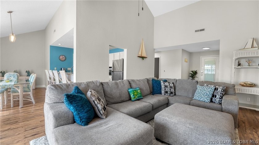 Welcome to this spacious 3 bedroom, 3 bath top-floor condo at - photo 7