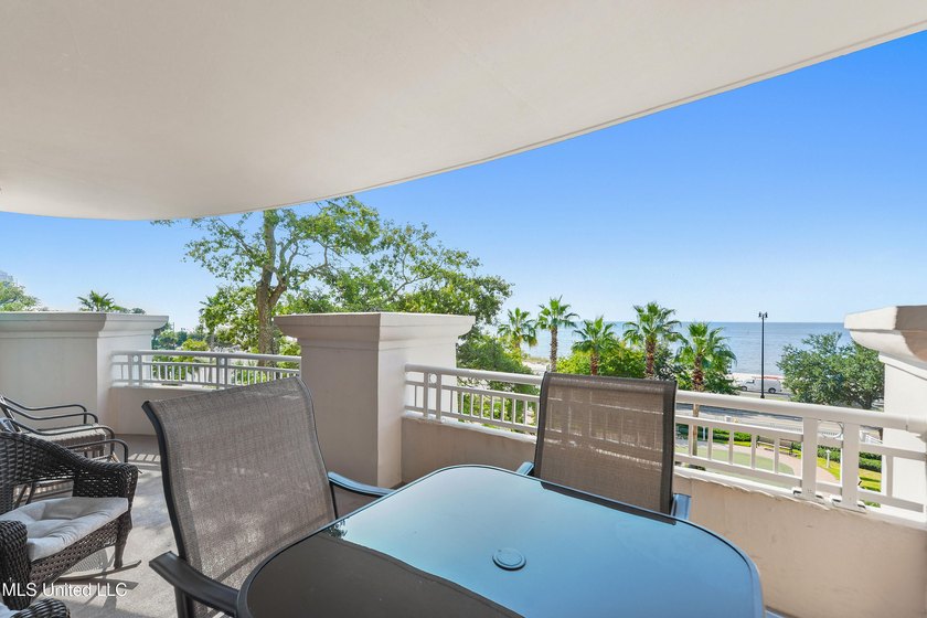 Welcome to your dream retreat, where luxury is the standard. As - photo 24