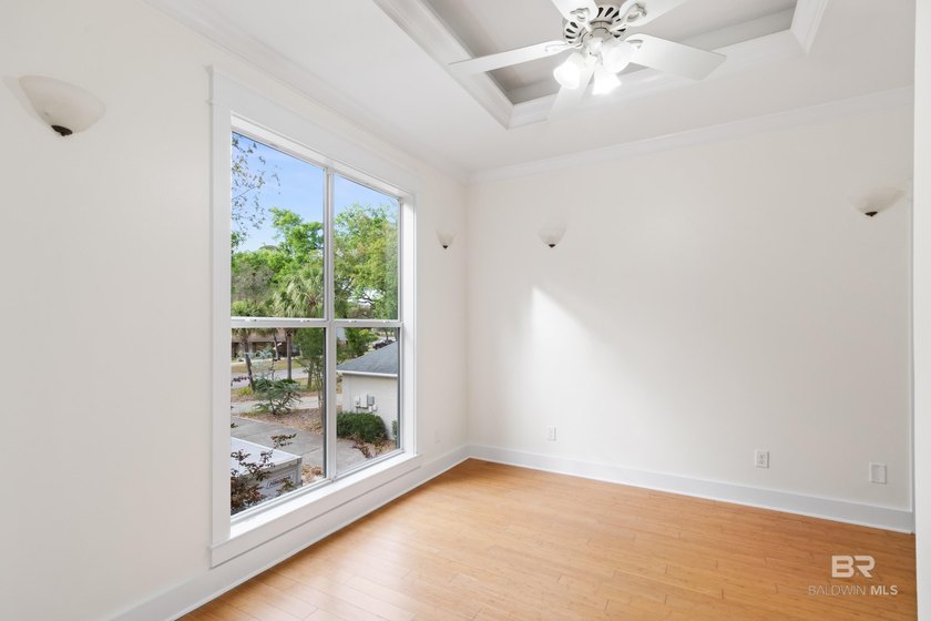 Experience the best of Gulf Shores living in this spacious 4 - photo 29