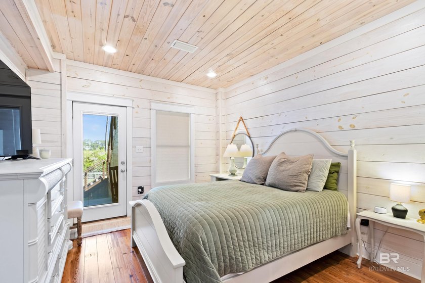 Experience the best of Gulf Shores living in this spacious 4 - photo 49