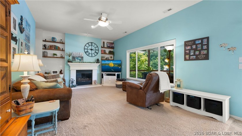 The kind of lakefront property buyers wait for-deep water - photo 6