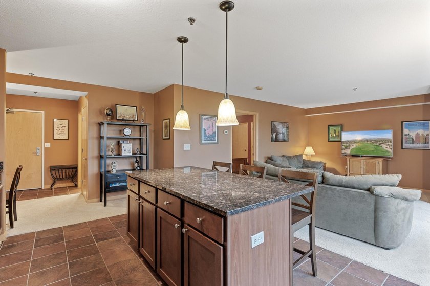 Maintenance free living at its finest in this well cared for - photo 16