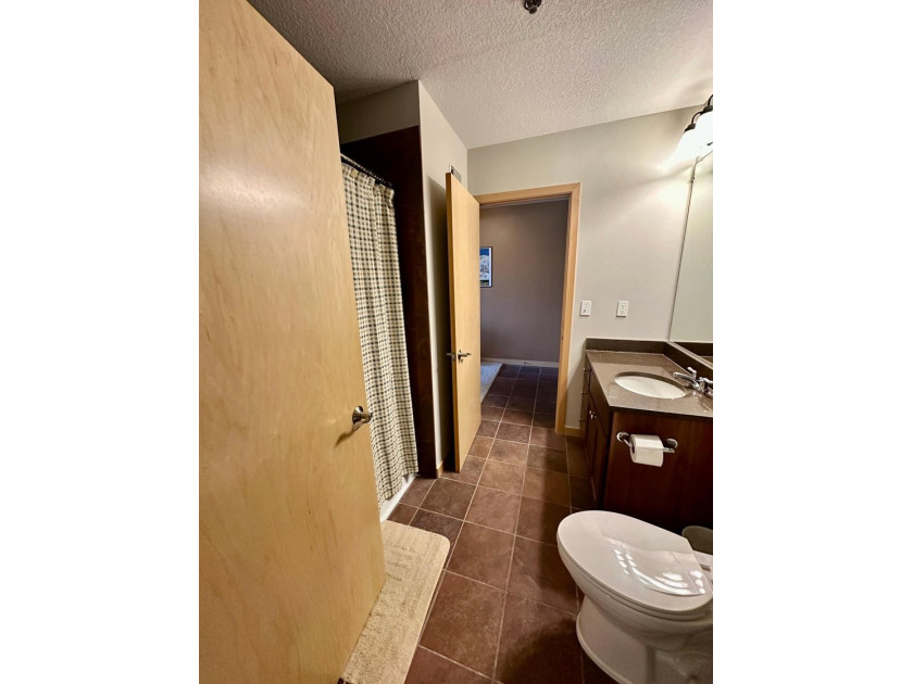 Maintenance free living at its finest in this well cared for - photo 19