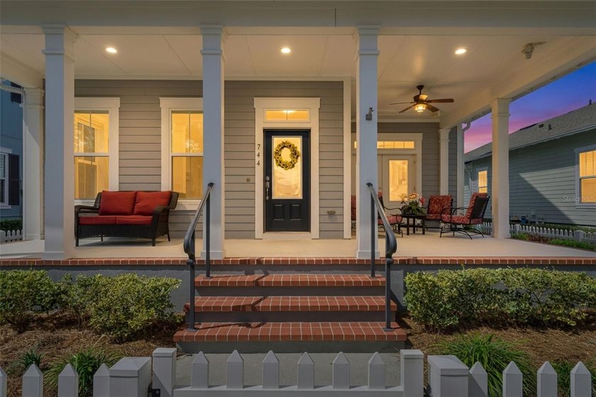 Under contract-accepting backup offers. Perfectly positioned - photo 8
