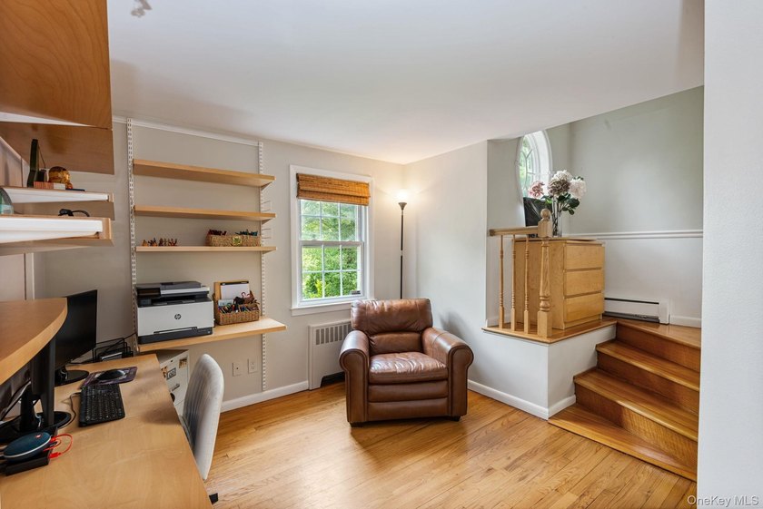 Step into this beautifully renovated 3-bedroom, 2-bath home - photo 12