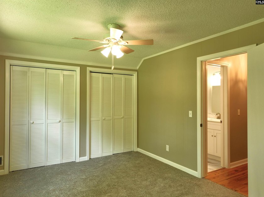 Tucked away on 3.84 sprawling acres with its own private - photo 38