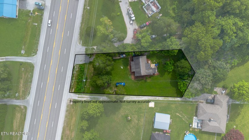 Charming, Affordable Don't miss this 3-bedroom, 2-bath home - photo 16
