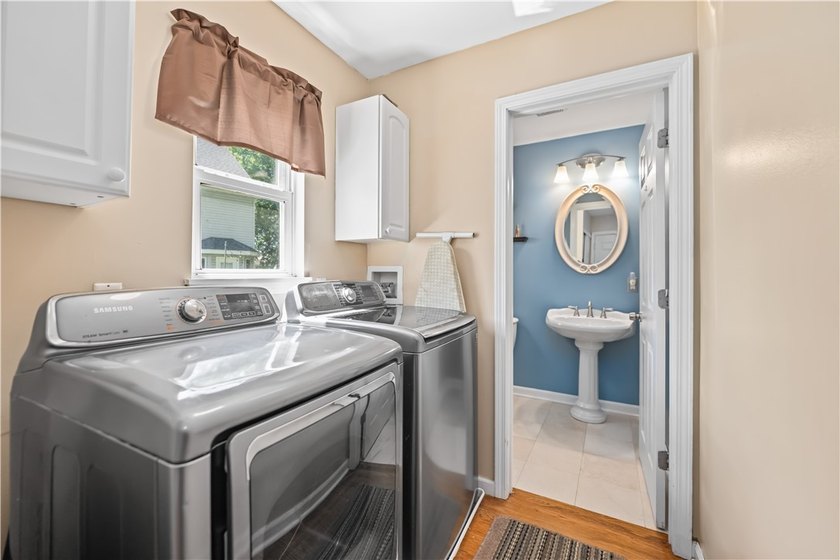 Tucked away on a private cul-de-sac in the highly desirable West - photo 15