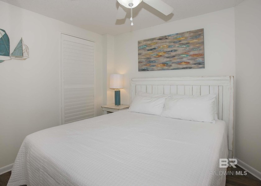 Offering stunning panoramic views of the Gulf of Mexico, this - photo 30