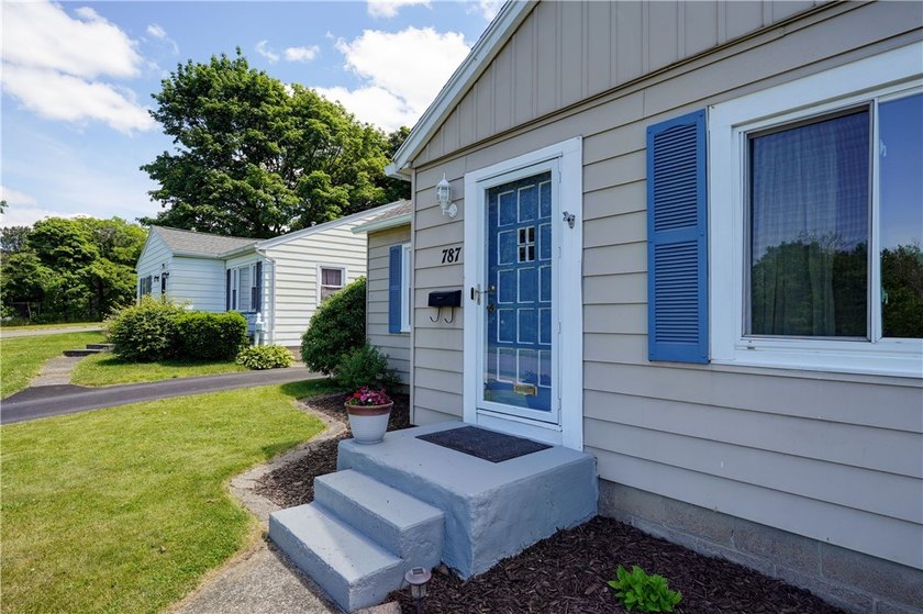 Charm meets peace of mind in this beautiful Irondequoit home! - photo 3