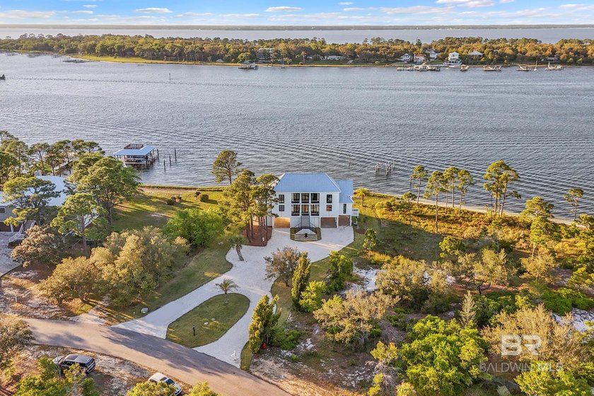 Luxury Waterfront Living on Ono Island | Offered Fully Furnished - photo 44