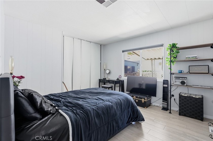 Welcome to your coastal retreat in the highly desirable - photo 16