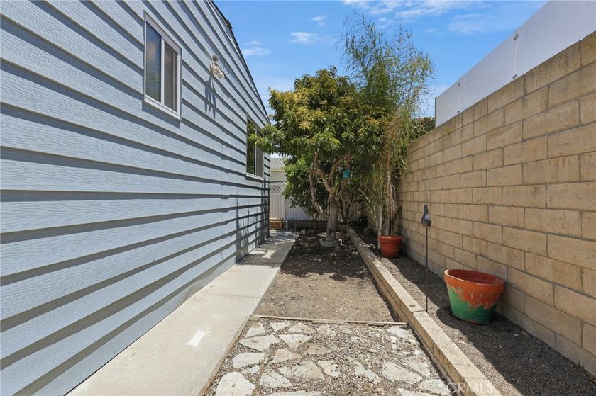 Welcome to your coastal retreat in the highly desirable - photo 25