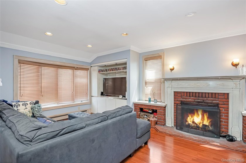 Welcome to this charming Colonial style home in Baldwin offering - photo 4
