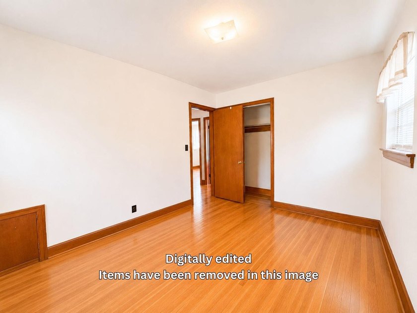 Welcome to 425 Goodwin Ave! A solid brick ranch that's the - photo 13