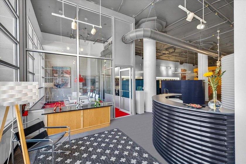 Contemporary, unique office condominium in the heart of vibrant - photo 13