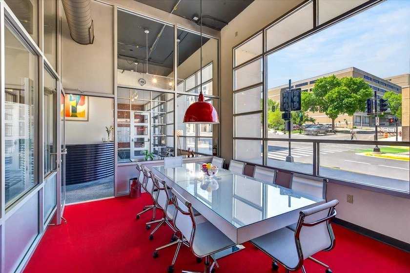 Contemporary, unique office condominium in the heart of vibrant - photo 15
