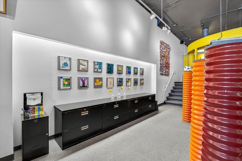 Contemporary, unique office condominium in the heart of vibrant - photo 18