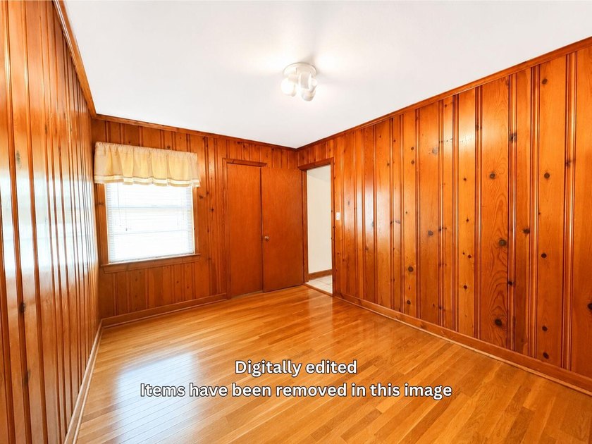 Welcome to 425 Goodwin Ave! A solid brick ranch that's the - photo 21