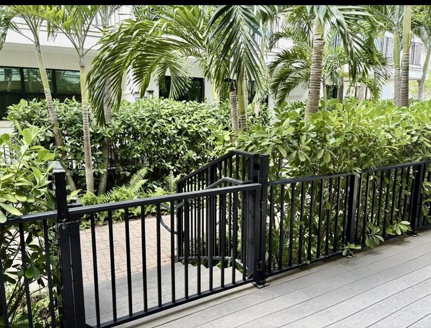 Welcome to this stunning tri-level Mediterranean-style townhome - photo 23