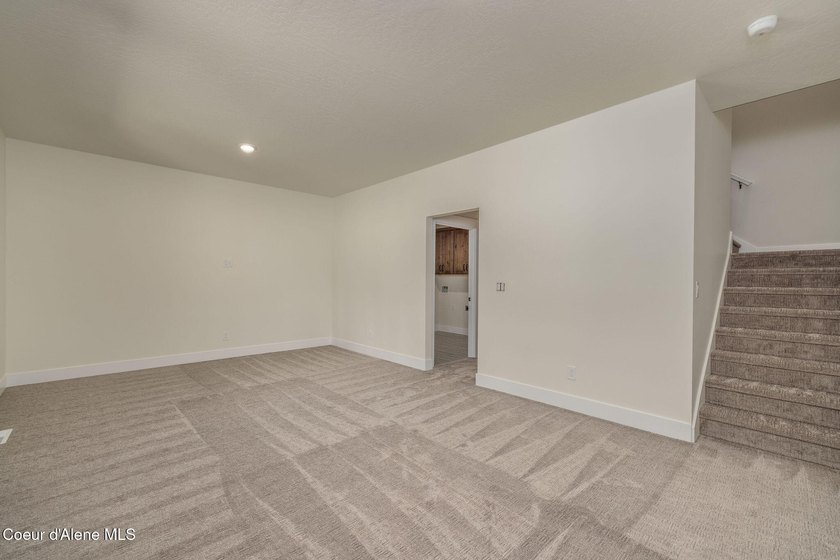 Beautiful New Home, Just completed with 3641+/-sq ft, this Multi - photo 14