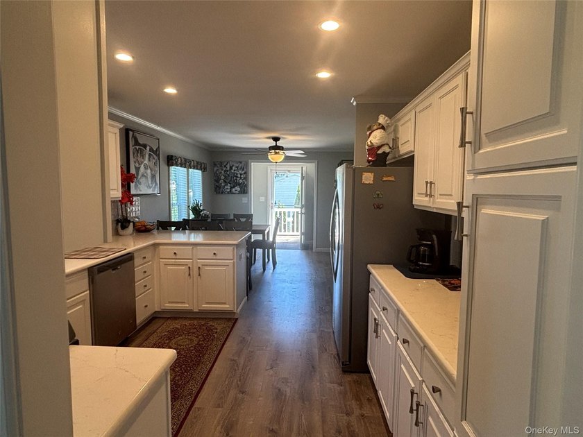 Welcome to 351B Pondwood, Located in Glenwood Village, A well - photo 15