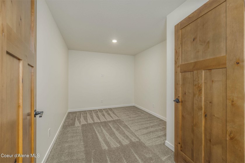 Beautiful New Home, Just completed with 3641+/-sq ft, this Multi - photo 17