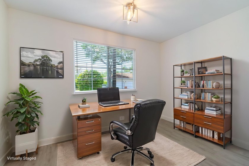 Spacious first floor 1 bedroom 1 bathroom condo plus open den in - photo 13