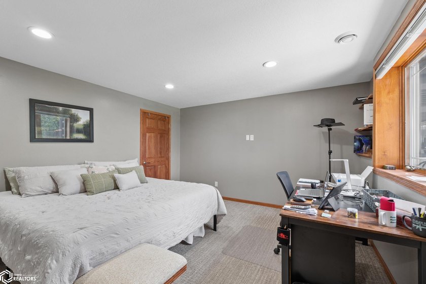 Welcome home to this beautifully updated 3-bedroom, 3-bath twin - photo 14