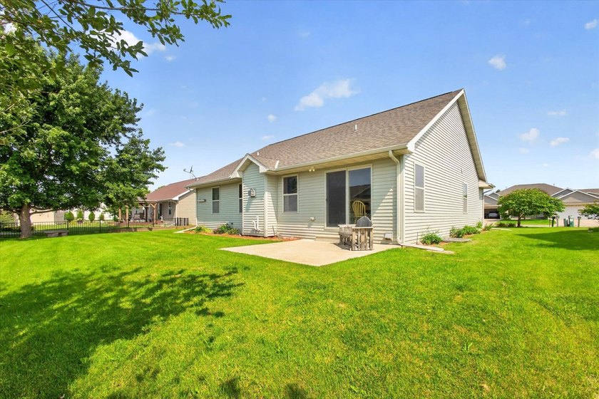 Don't miss this 2009 Energy Star approved ranch home in East De - photo 46