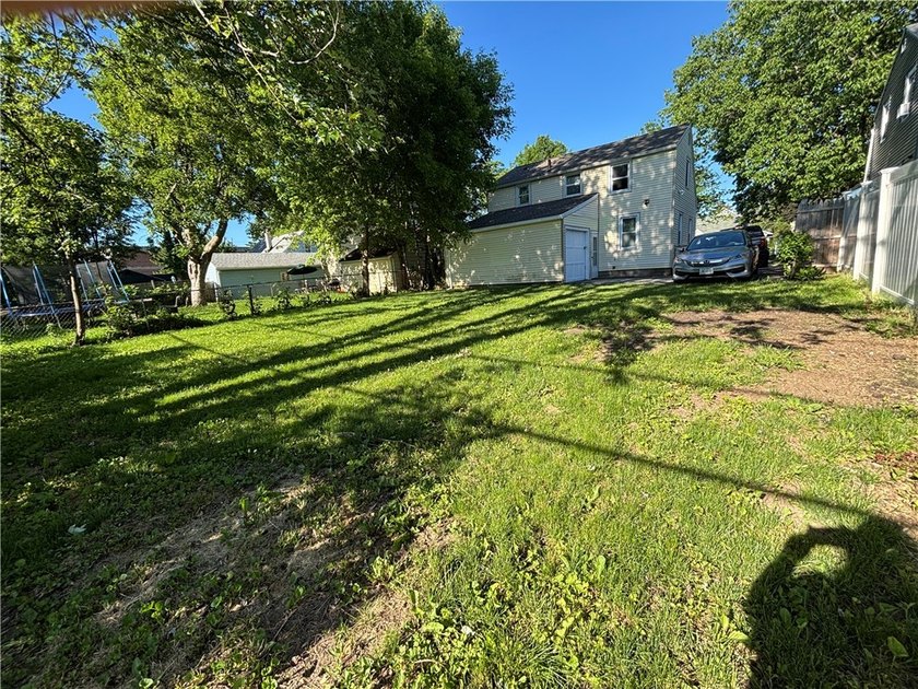 Beautifully renovated turnkey home! Located on the cusp of - photo 5
