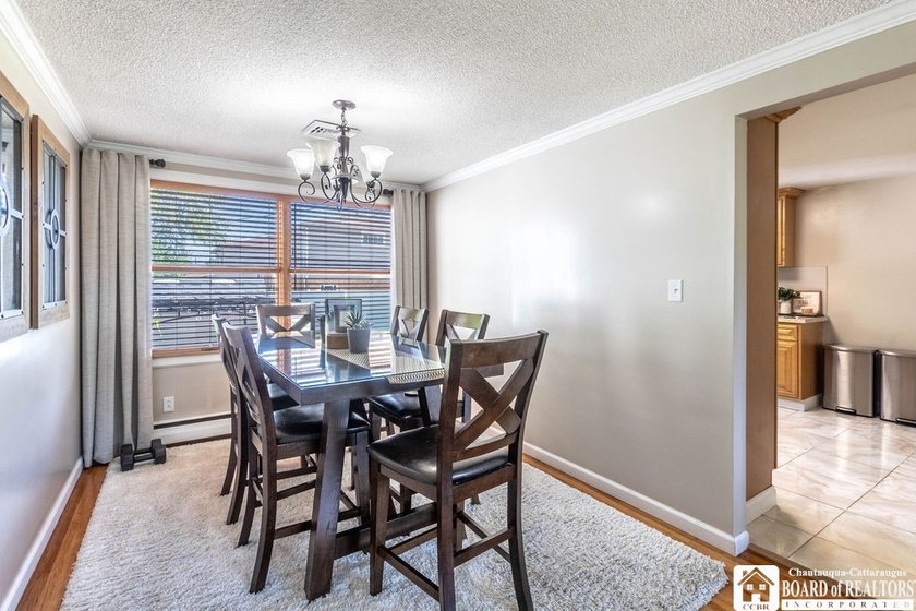 Are you looking for a spacious 3 bedroom, 1.5 bath home near all - photo 9