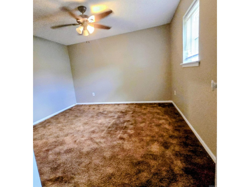 Welcome home to this charming 3-bedroom, 1-bath home that's - photo 11