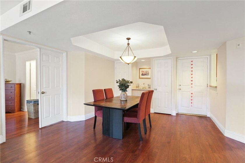 Showcasing an exceptional layout, open-concept design, and - photo 7