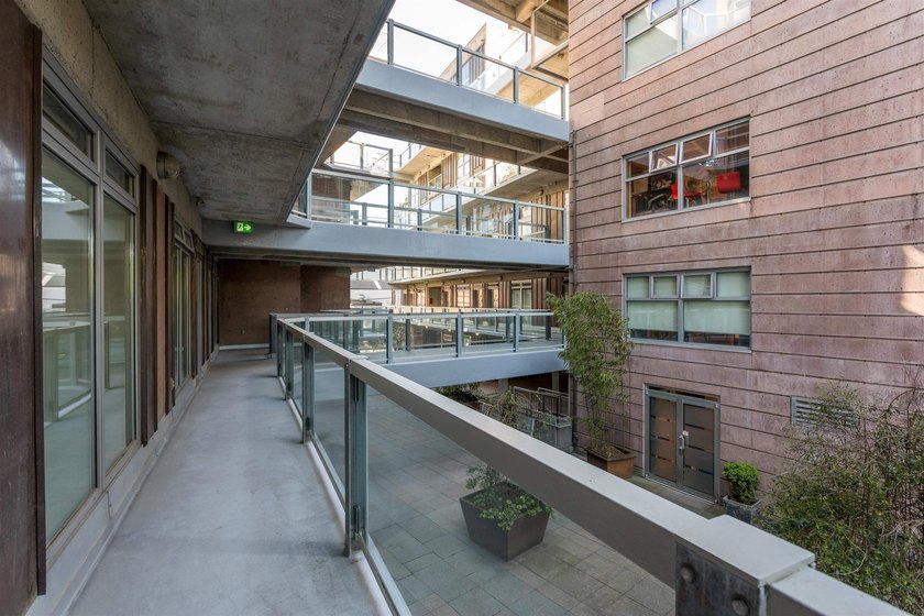 Set within South Granville Lofts, an iconic Live/Work building - photo 22