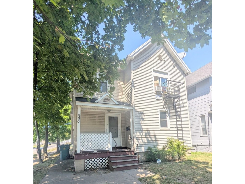 Another Rockin' Rochester Property! This beautifully updated - photo 3