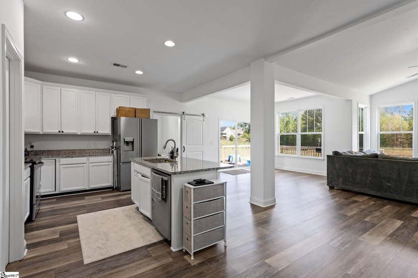 Welcome home to 217 Daystrom Dr.! Built in 2022 and beautifully - photo 4