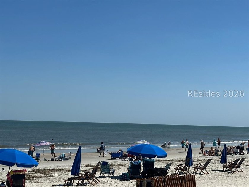 Nestled just steps from the ocean, this charming beach cottage - photo 41