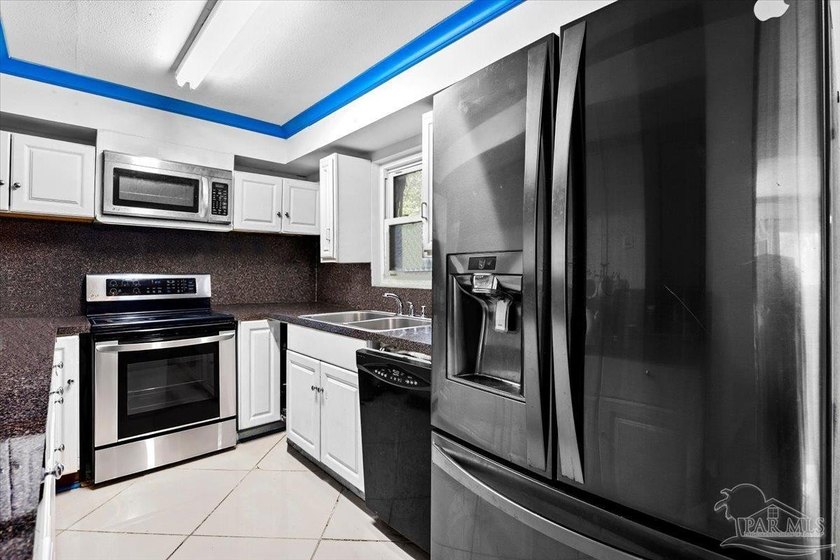Located on E Olive Road, this 0.42-acre corner lot offers - photo 12