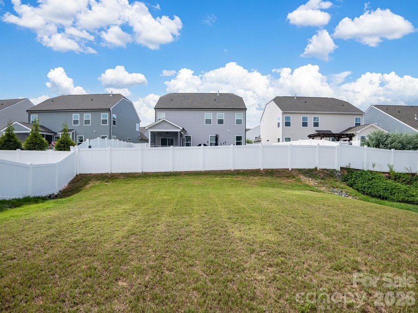 Welcome home to this beautifully designed Wilmington floor plan - photo 32