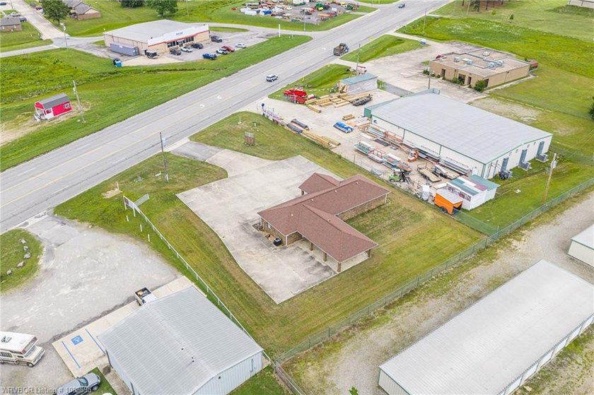 Located along US-271 S/Broadway in Spiro, this commercial - photo 49