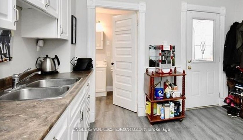 Legal Duplex in Prime Allandale Location Steps to the Water &amp; GO - photo 14