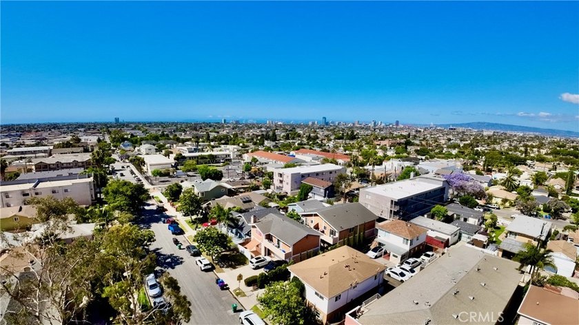 LONG BEACH TRIPLEX (SOUTH OF PCH), BUILT IN 1988 (Click the 360 - photo 13